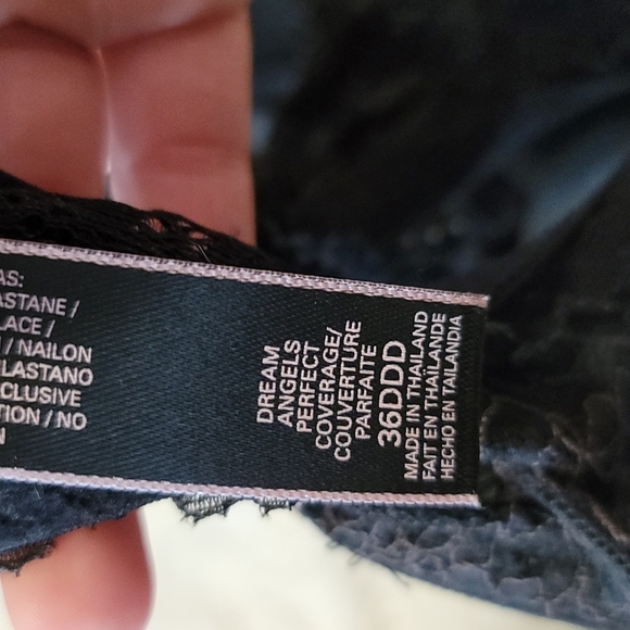 Victoria's Secret perfect coverage bra - Picture 4 of 5